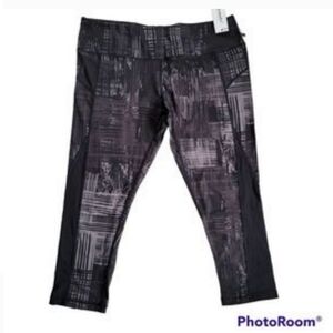 New Matymats See Through Panel Workout Capris Women's X